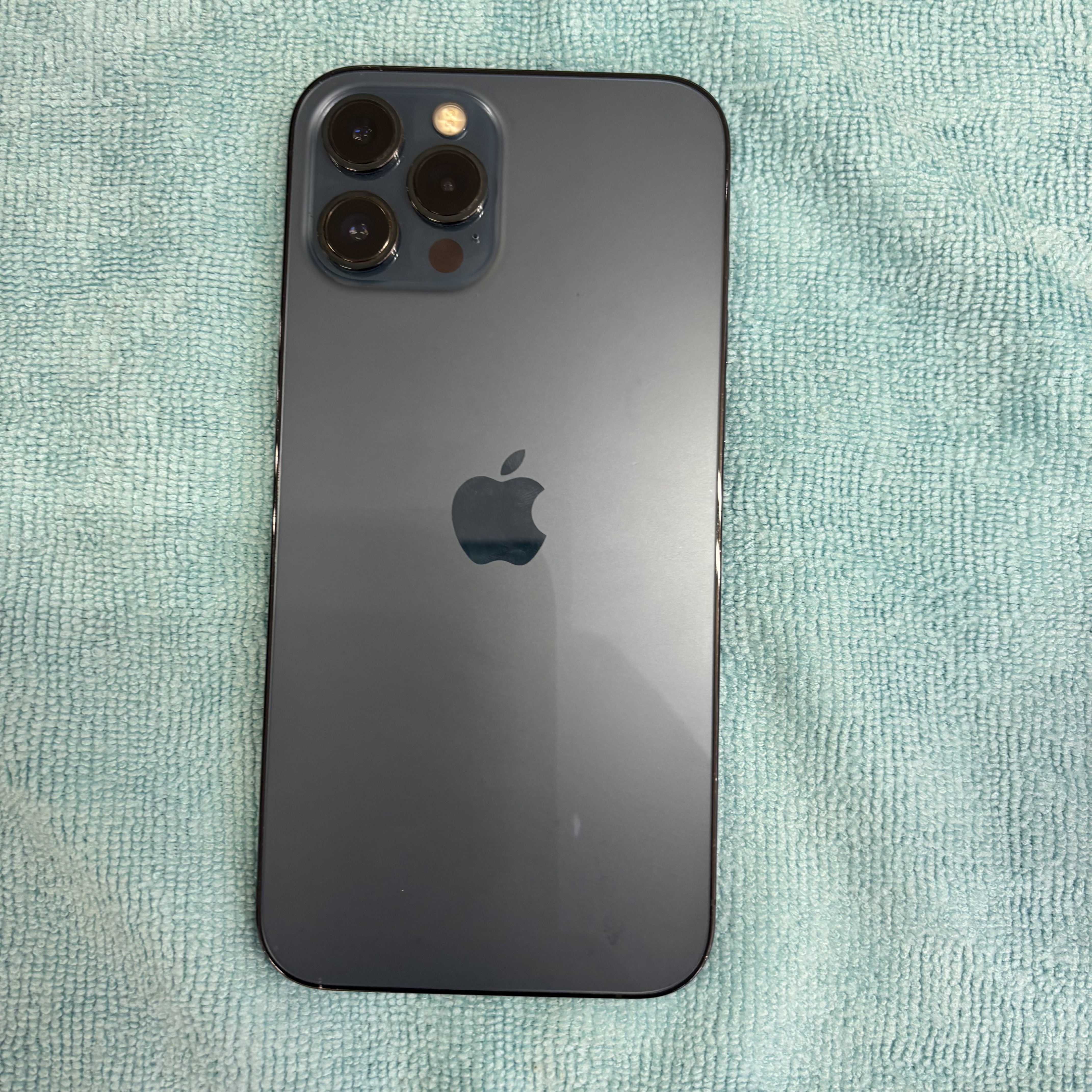 【iPhone 12ProMax】買取 128GB | シルバー　《那覇店》