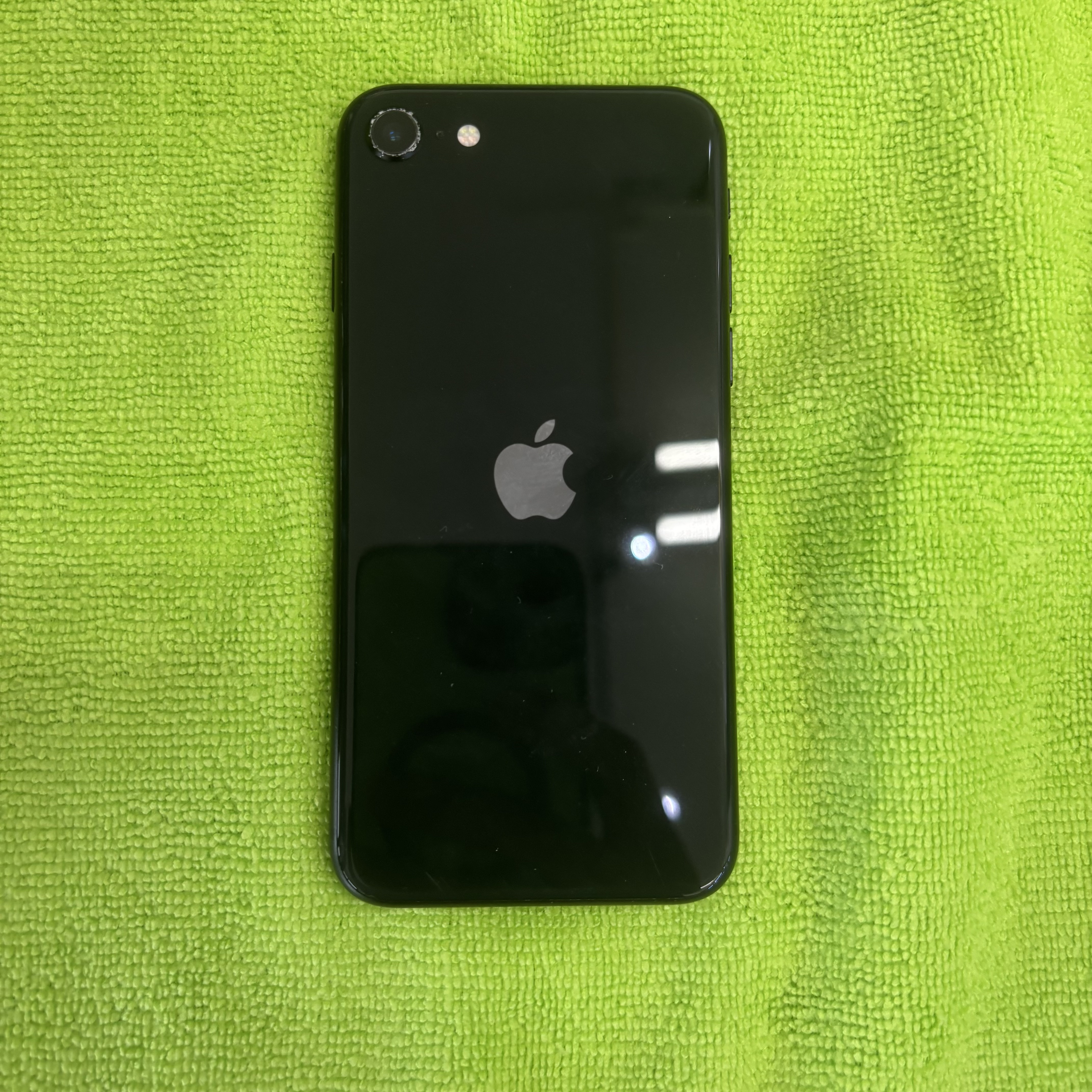 【iPhone SE2】買取 64GB | ブラック　《那覇店》