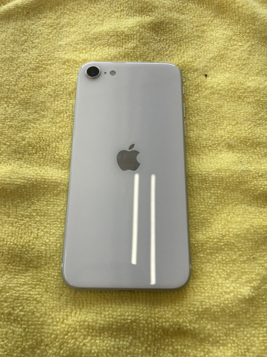 【iPhoneSE2】買取 64GB | ホワイト 《那覇店》