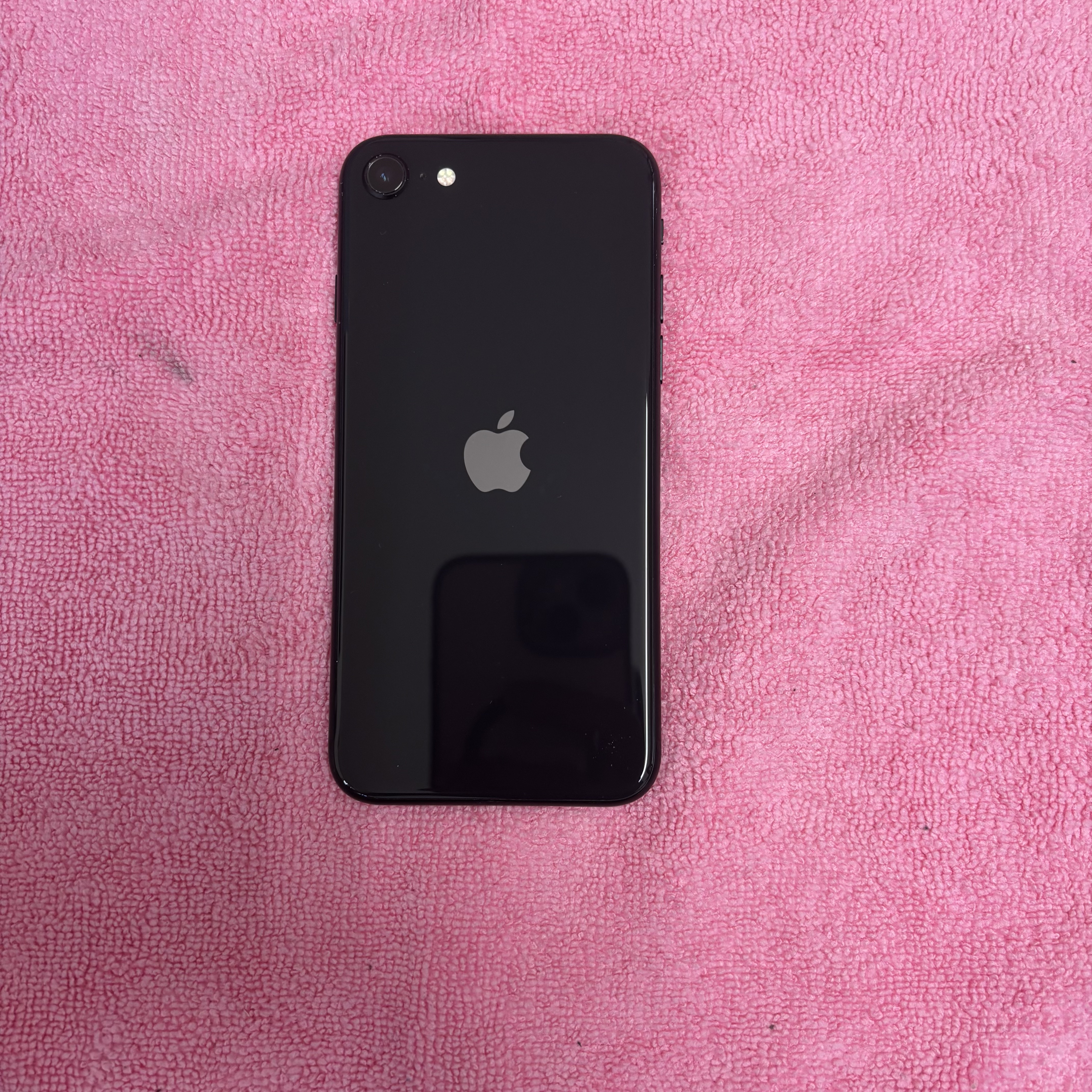 【iPhoneSE2】買取 128GB | ブラック　《浦添店》