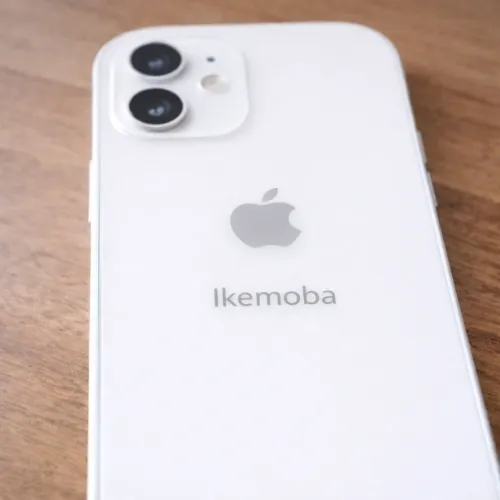 刻印入りのiPhone