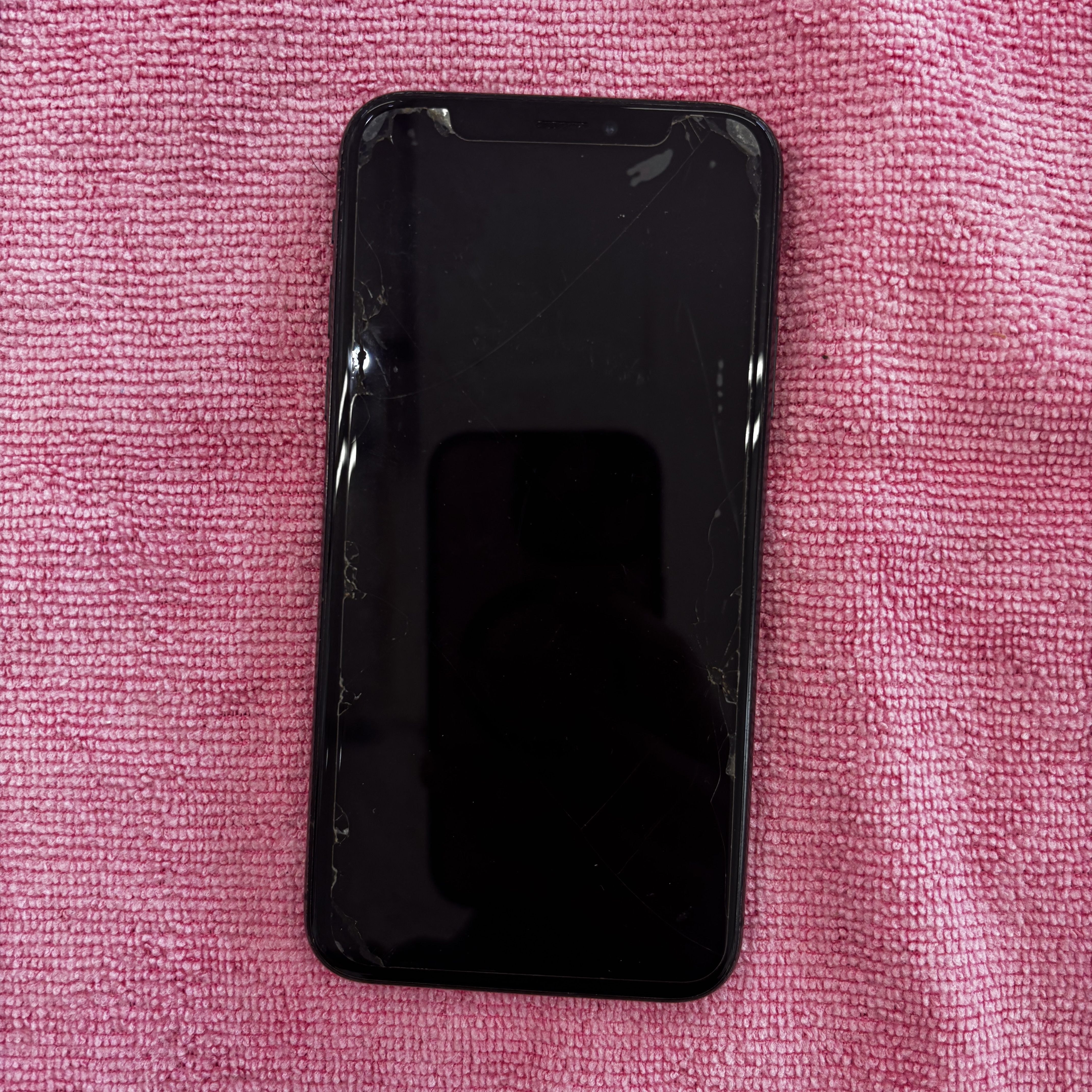 【iPhoneXS】買取 256GB｜スペースグレイ 《那覇店》