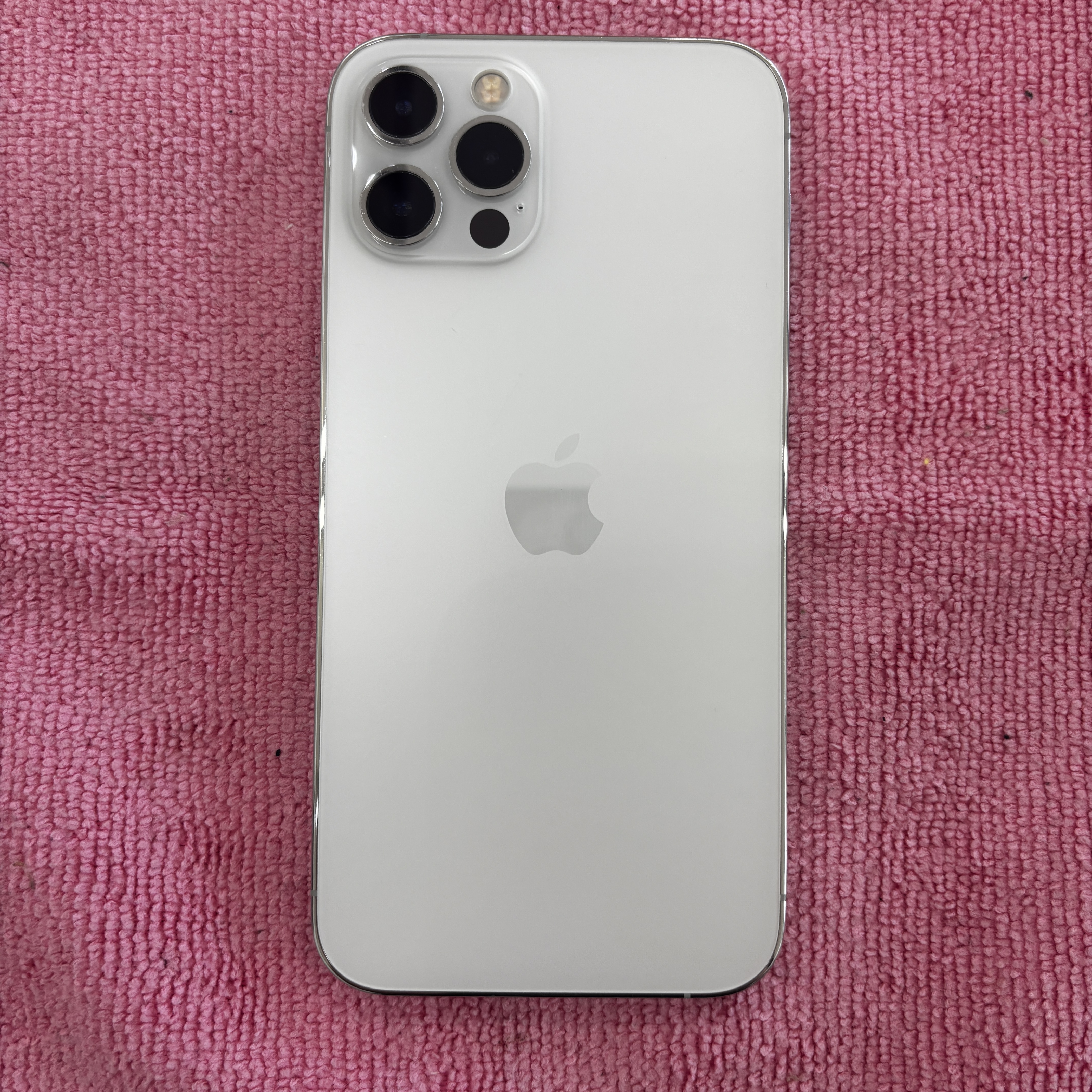 【iPhone12Pro】買取 512GB｜シルバー 《那覇店》