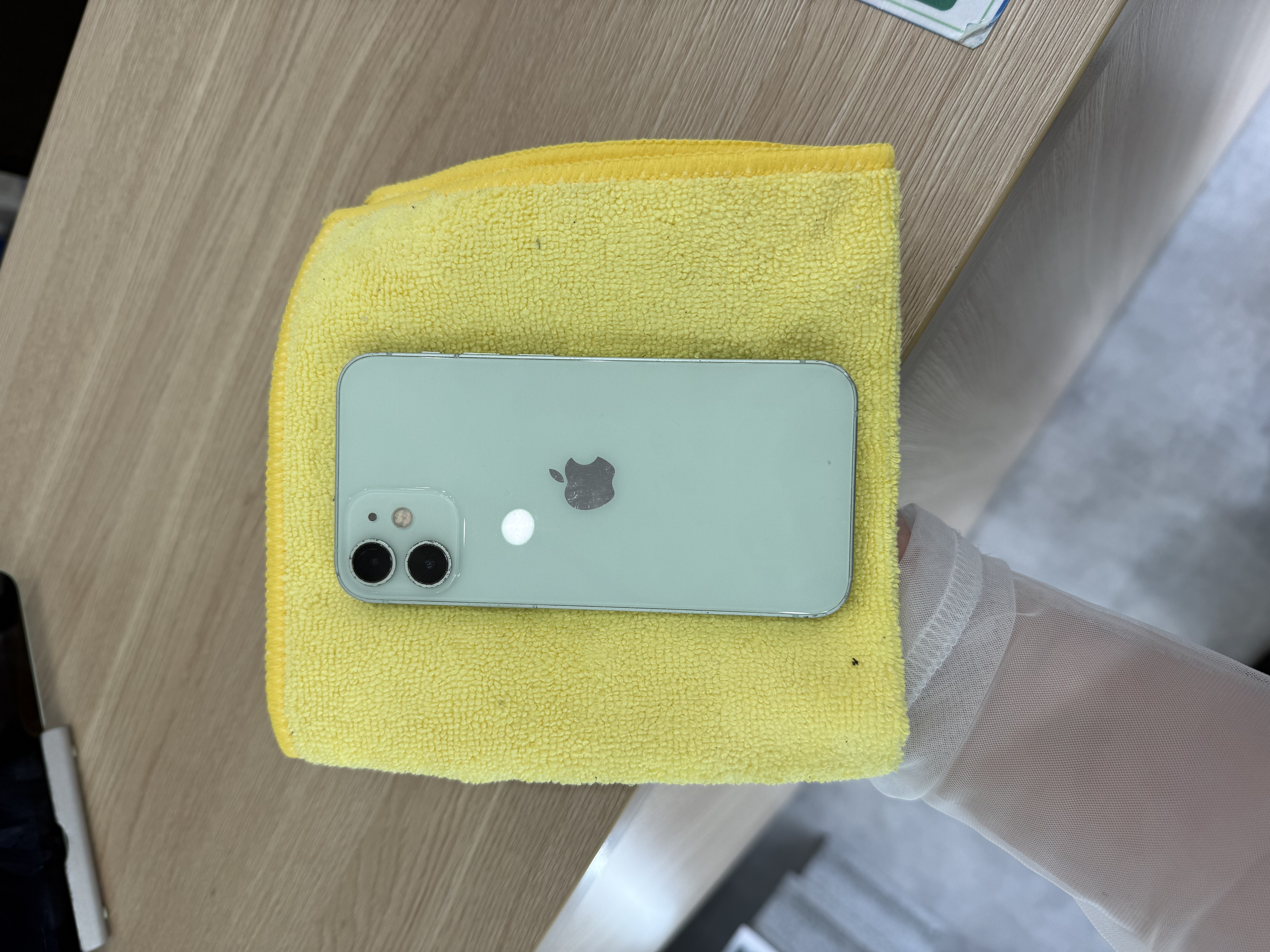 iPhone12mini64GBを那覇で買取｜久茂地