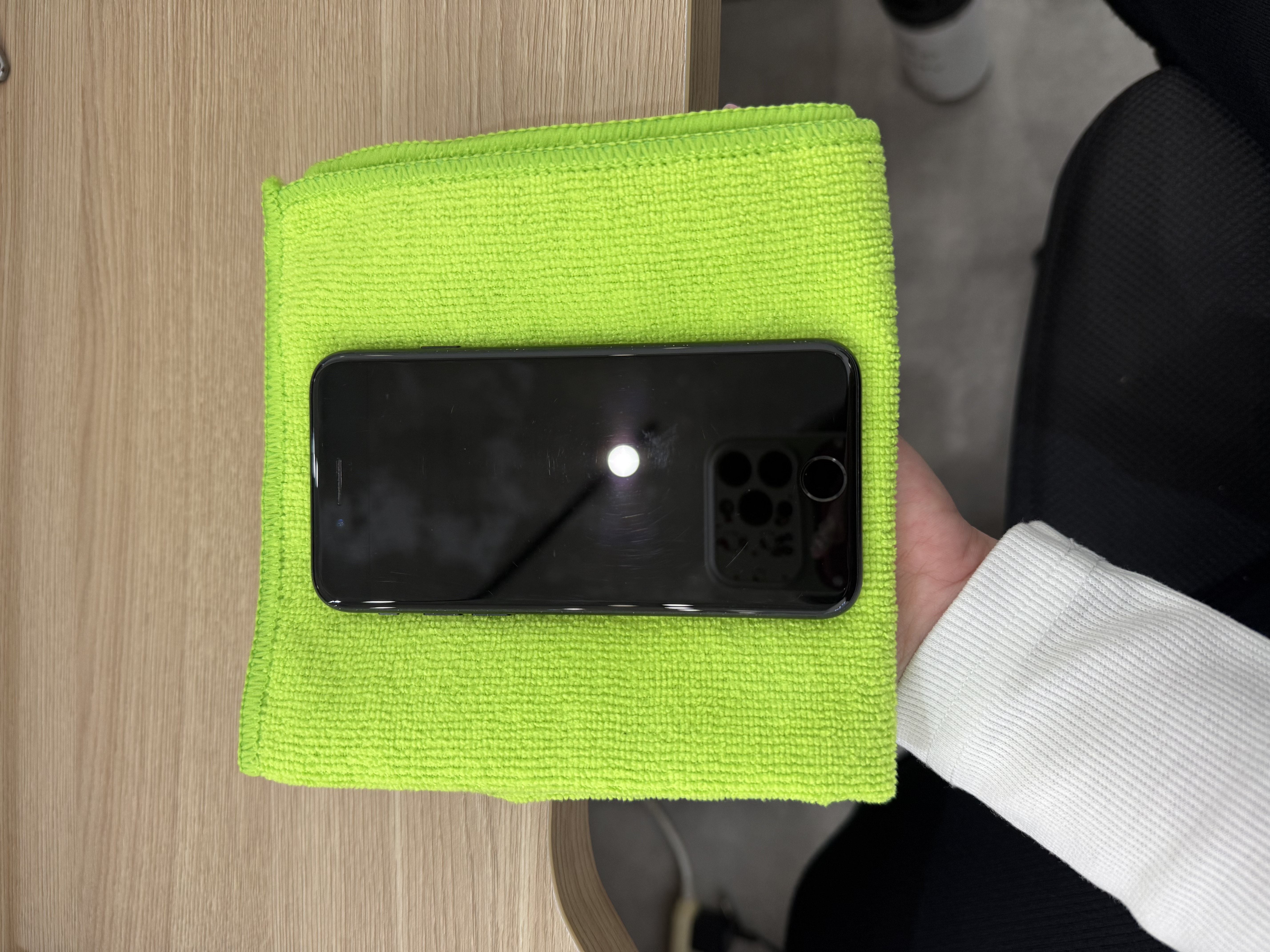 iPhoneSE3の買取実績｜那覇メインプレイス・新品同様