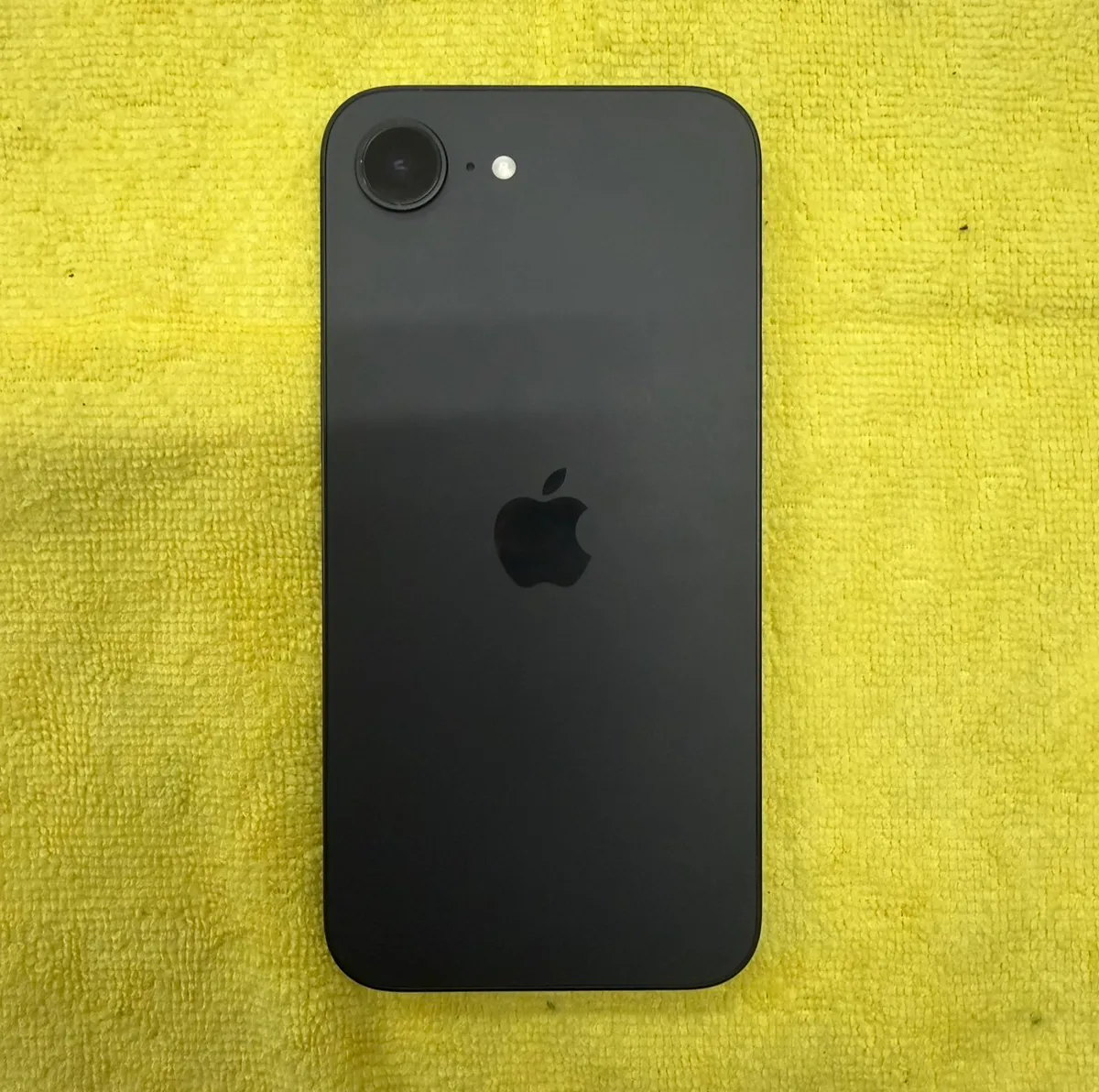 【iPhone16e】買取 128GB ブラック　《浦添店》