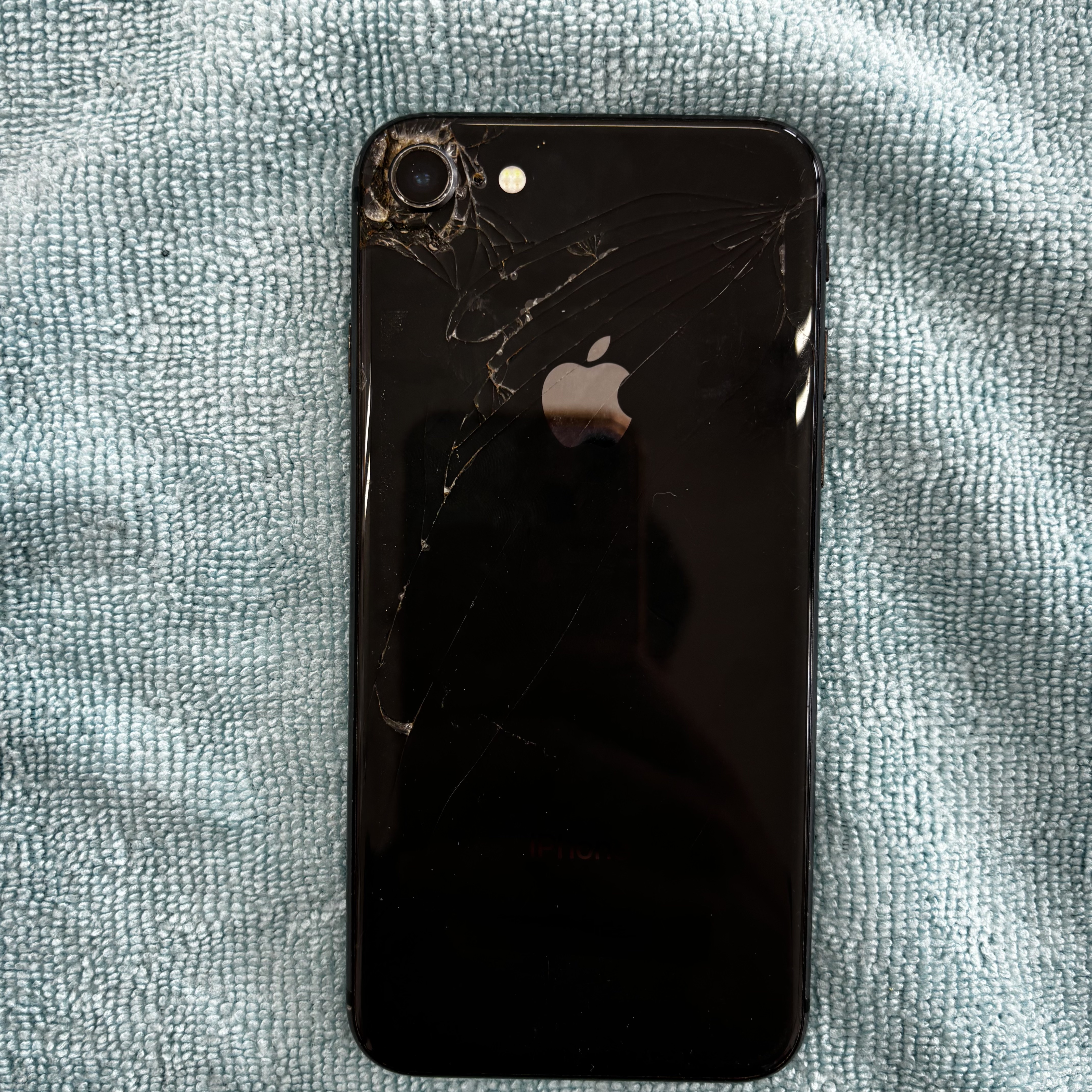 【iPhone8】買取 128GB|スペースグレイ 《那覇店》