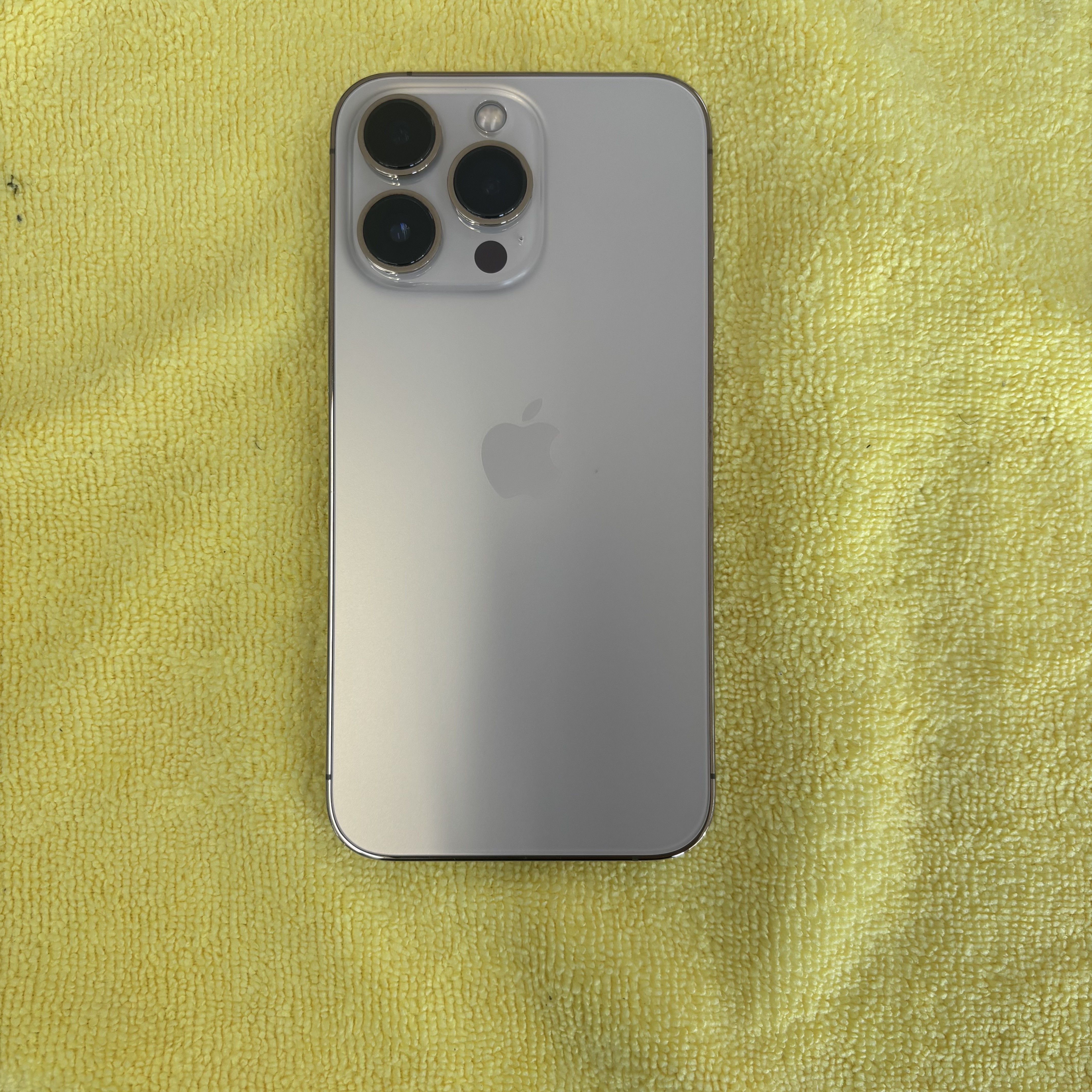 【iPhone13Pro】買取 128GB | ゴールド　《浦添店》