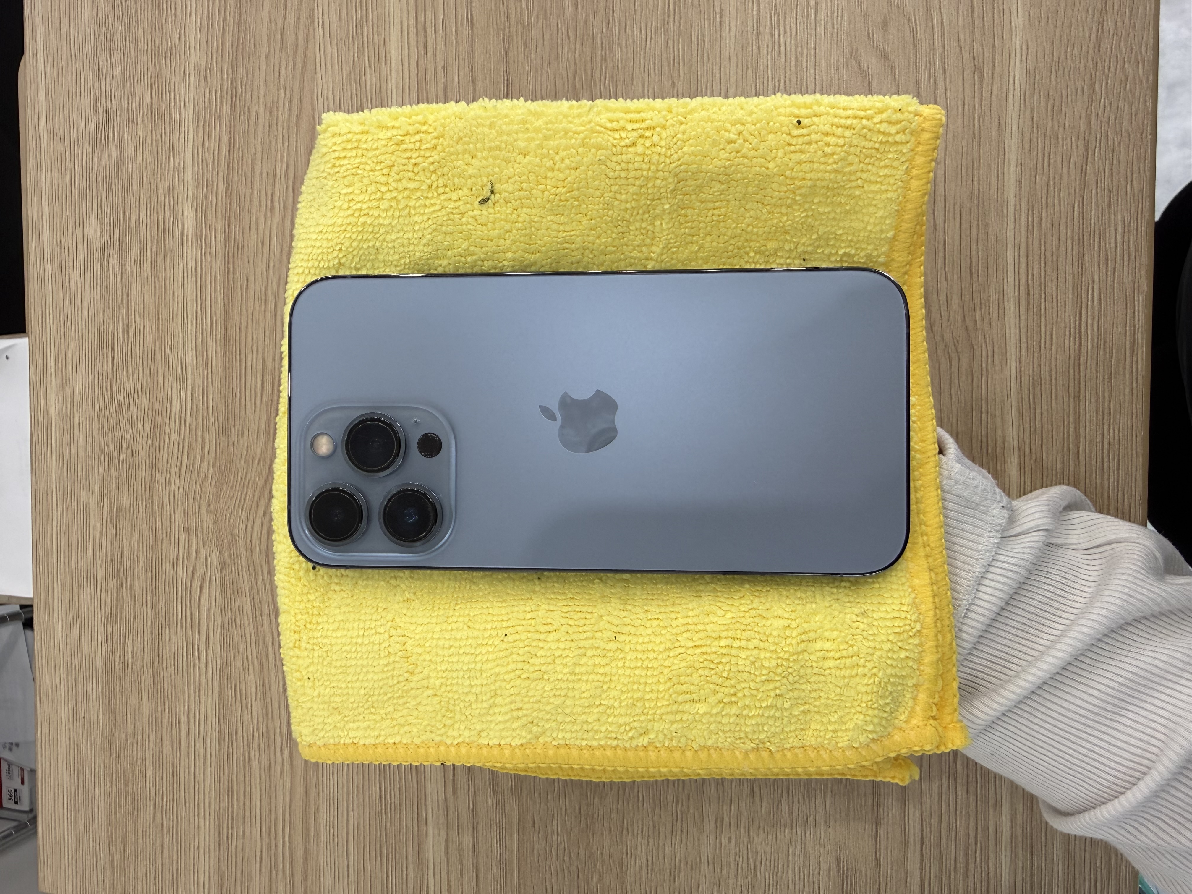 iPhone13ProMaxの買取実績｜那覇・首里城・未開封