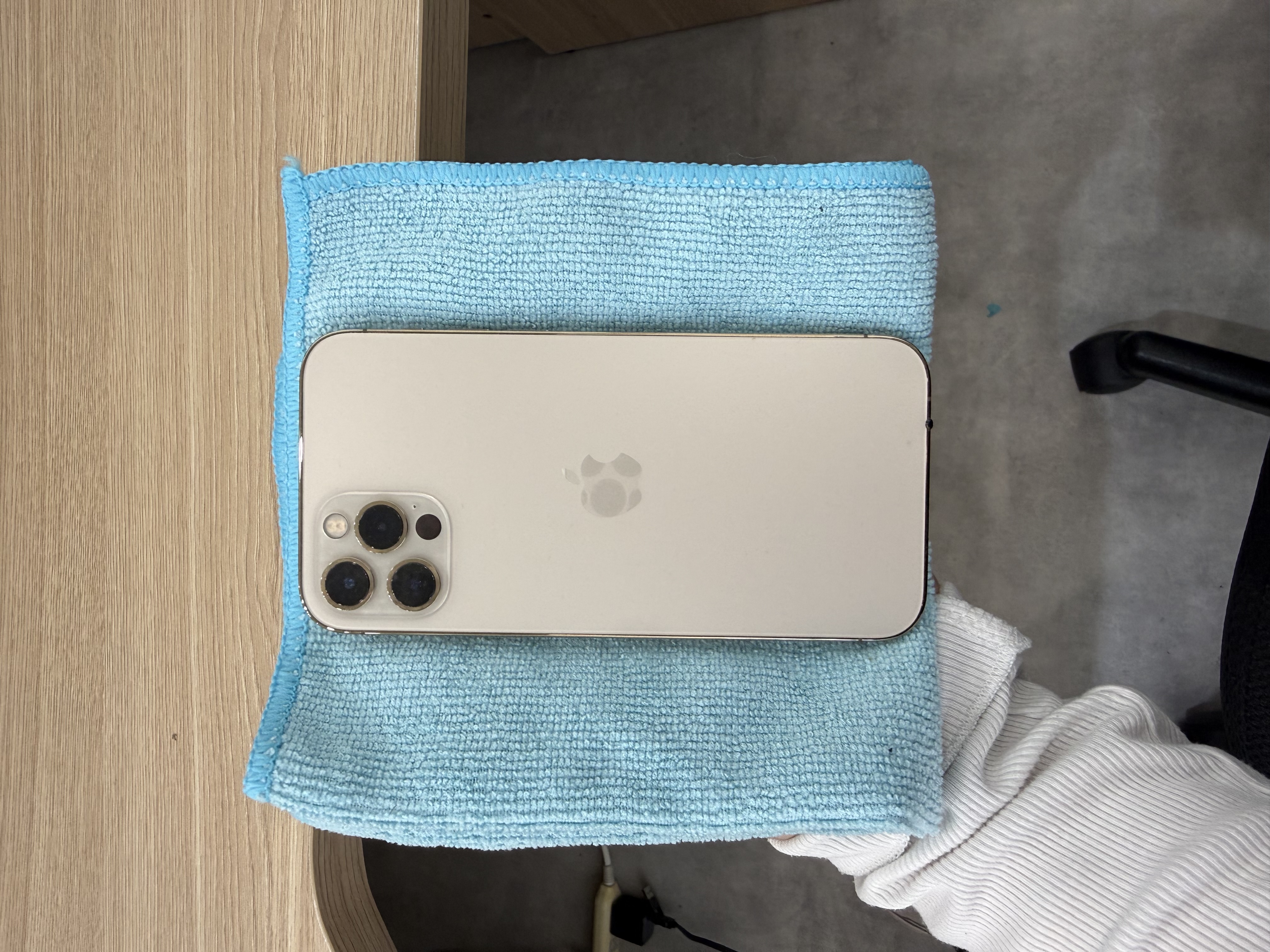 iPhone12Pro256GBを那覇で買取｜首里