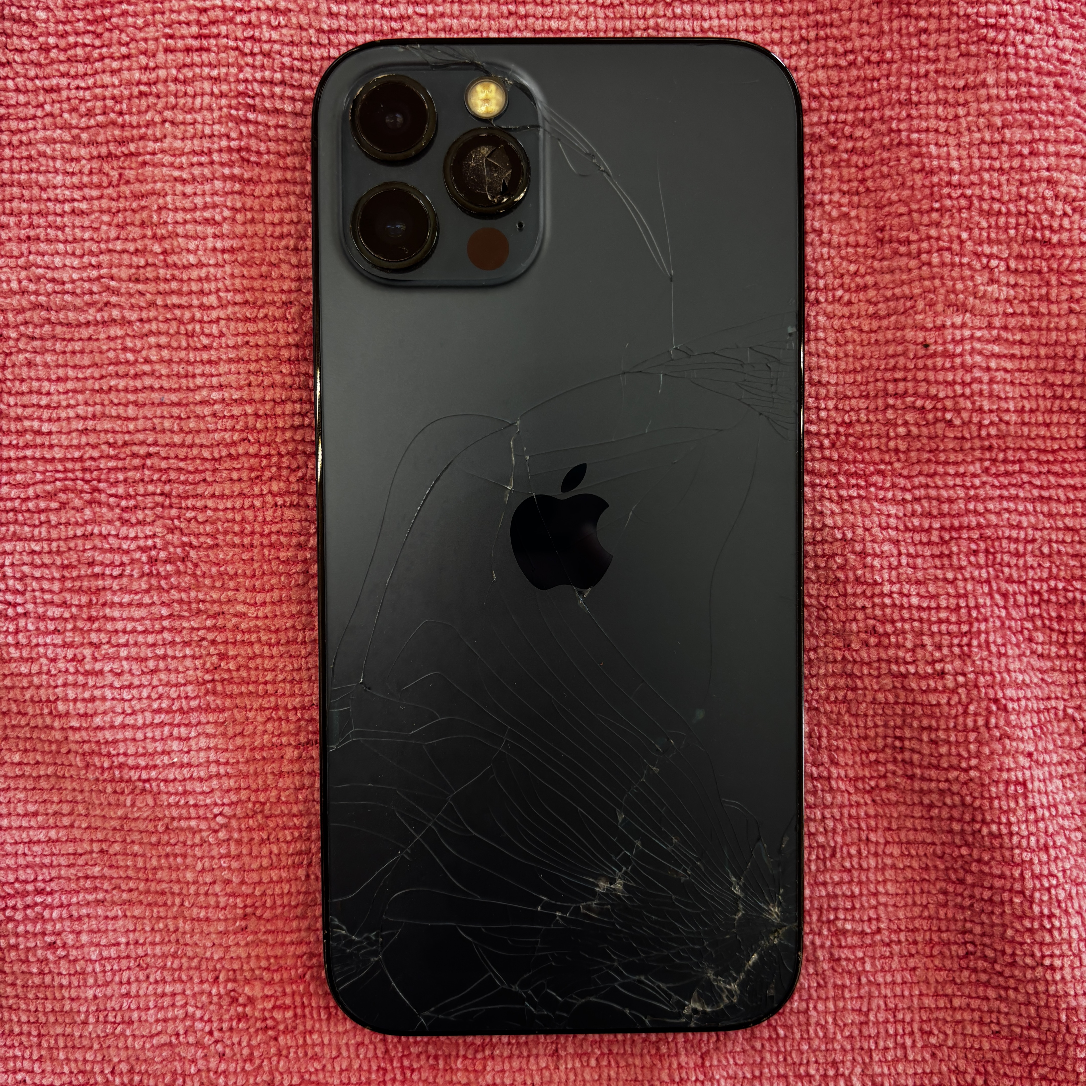 【iPhone12ProMax】買取 128GB｜グラファイト 《那覇店》