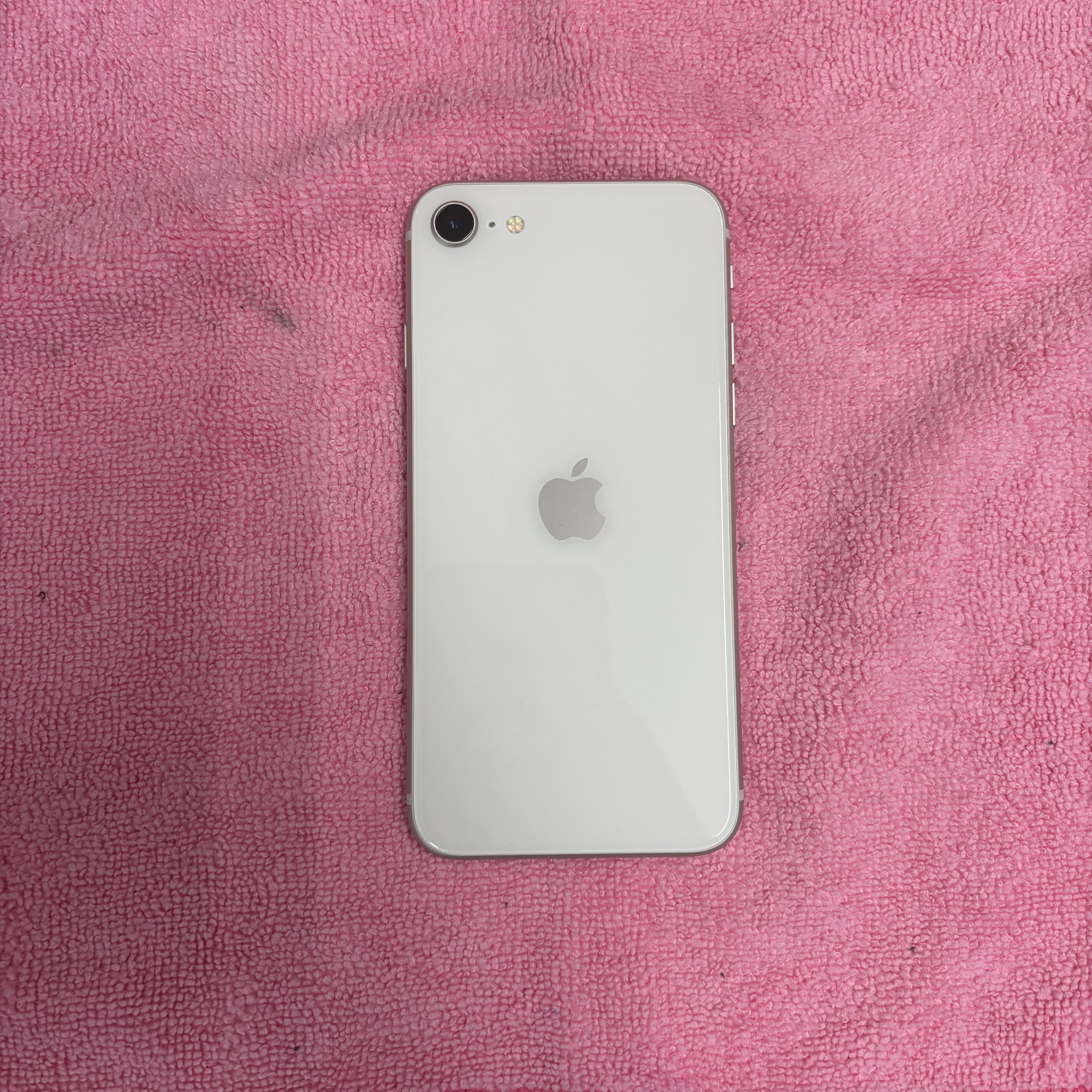 【iPhoneSE3】買取 128GB | ホワイト　《浦添店》