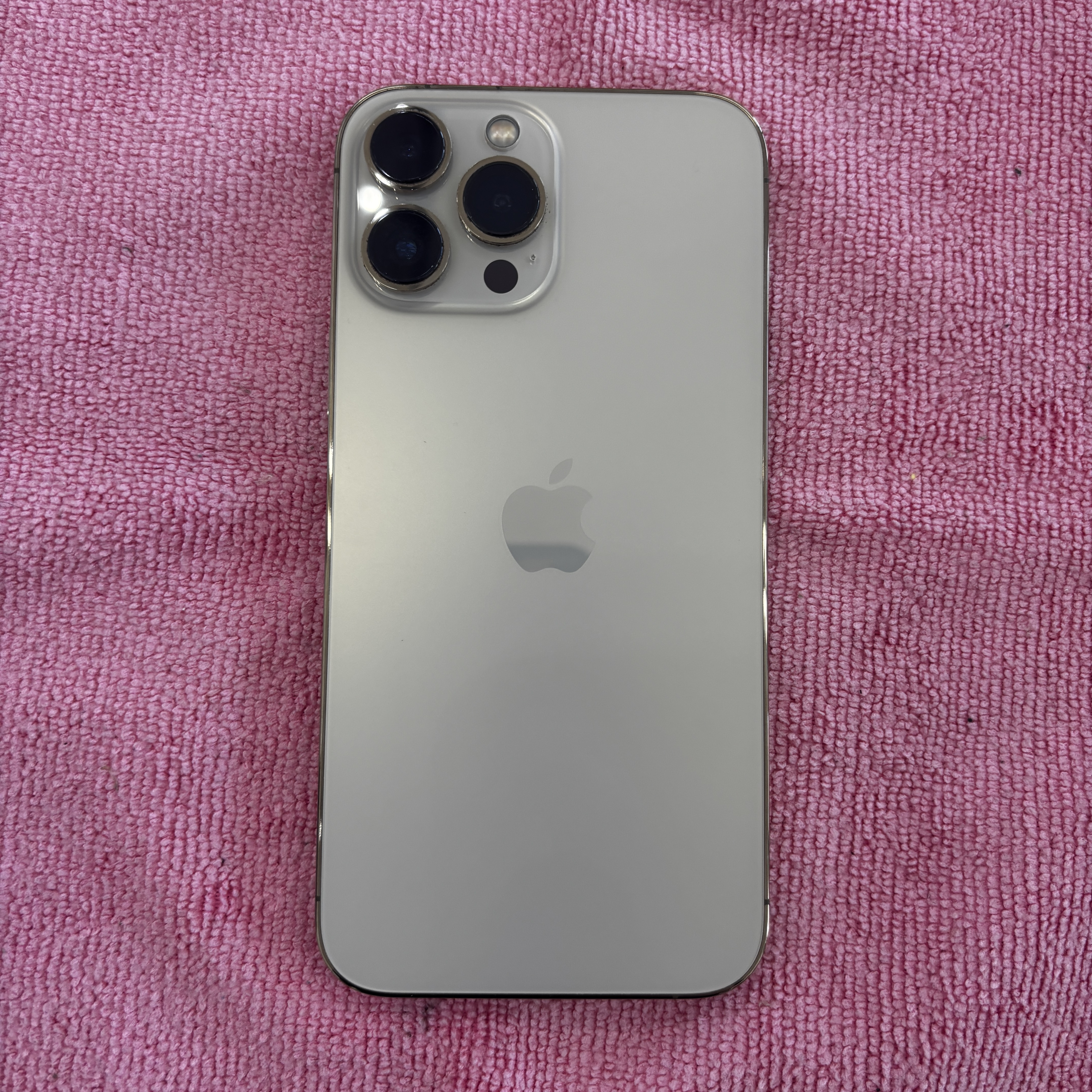 【iPhone13Pro】買取 128GB｜シルバー 《那覇店》