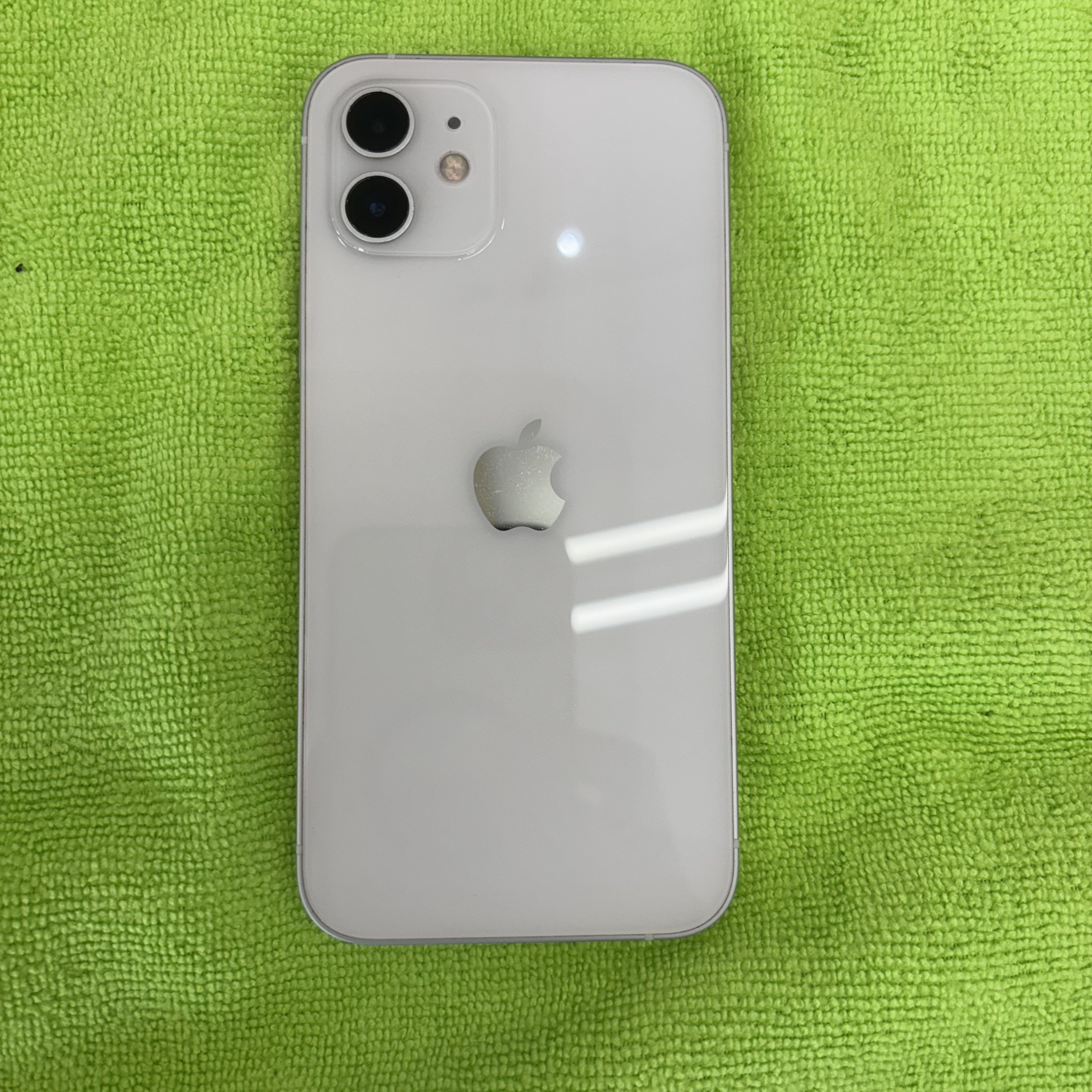 【iPhone 12】買取 128GB | ホワイト　《那覇店》