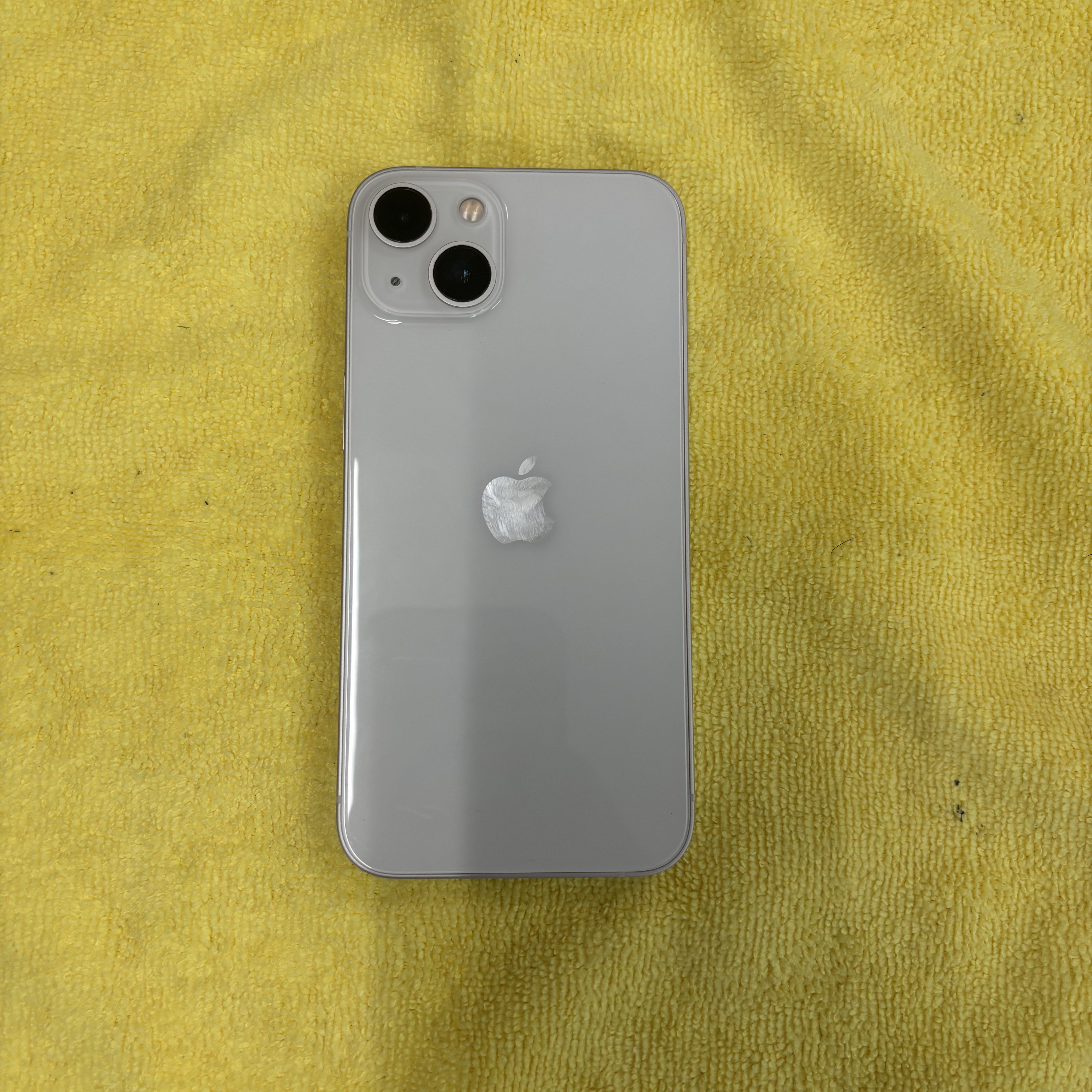 【iPhone13】買取 128GB | ホワイト　《浦添店》