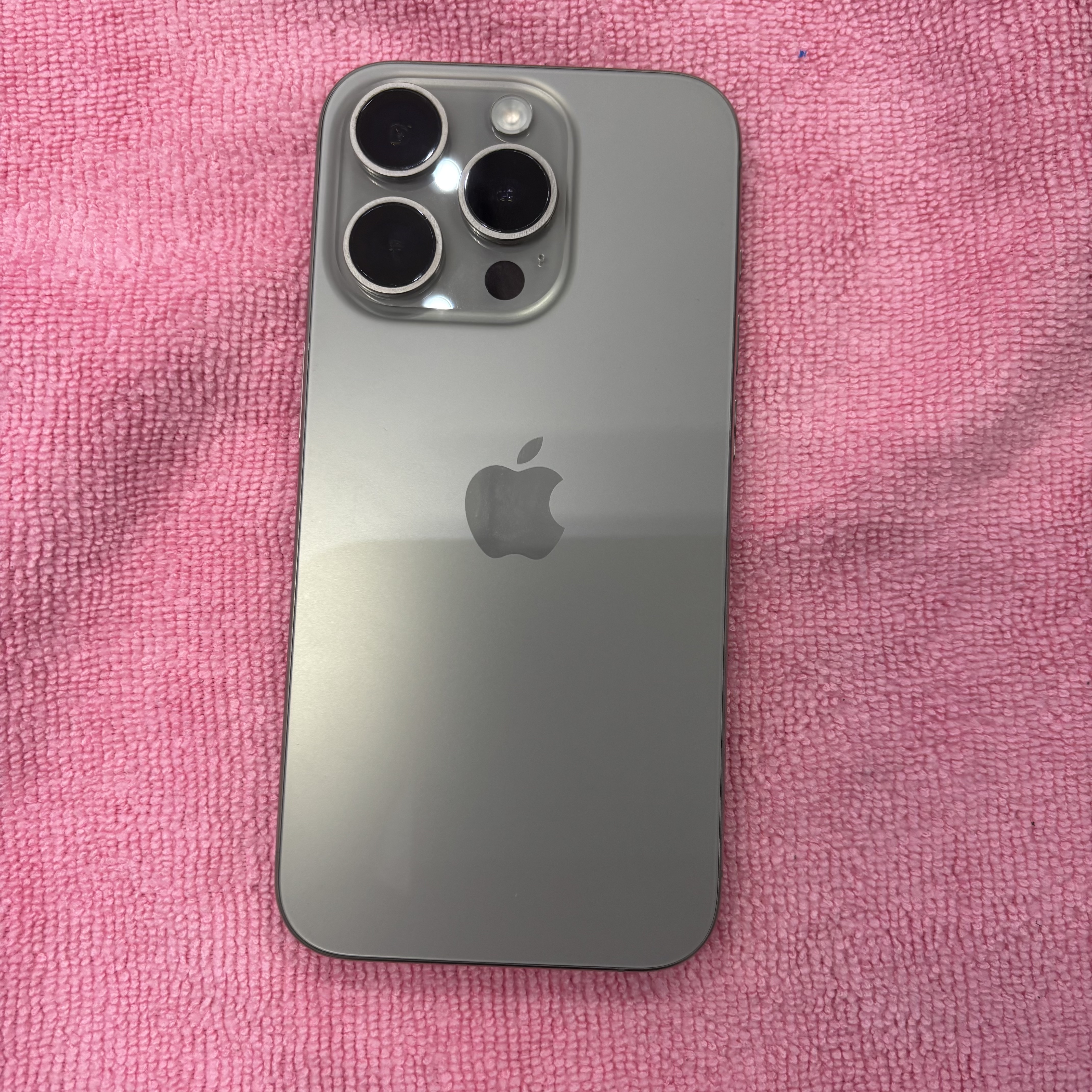 【iPhone 15Pro】買取 256GB | ナチュラル　《那覇店》