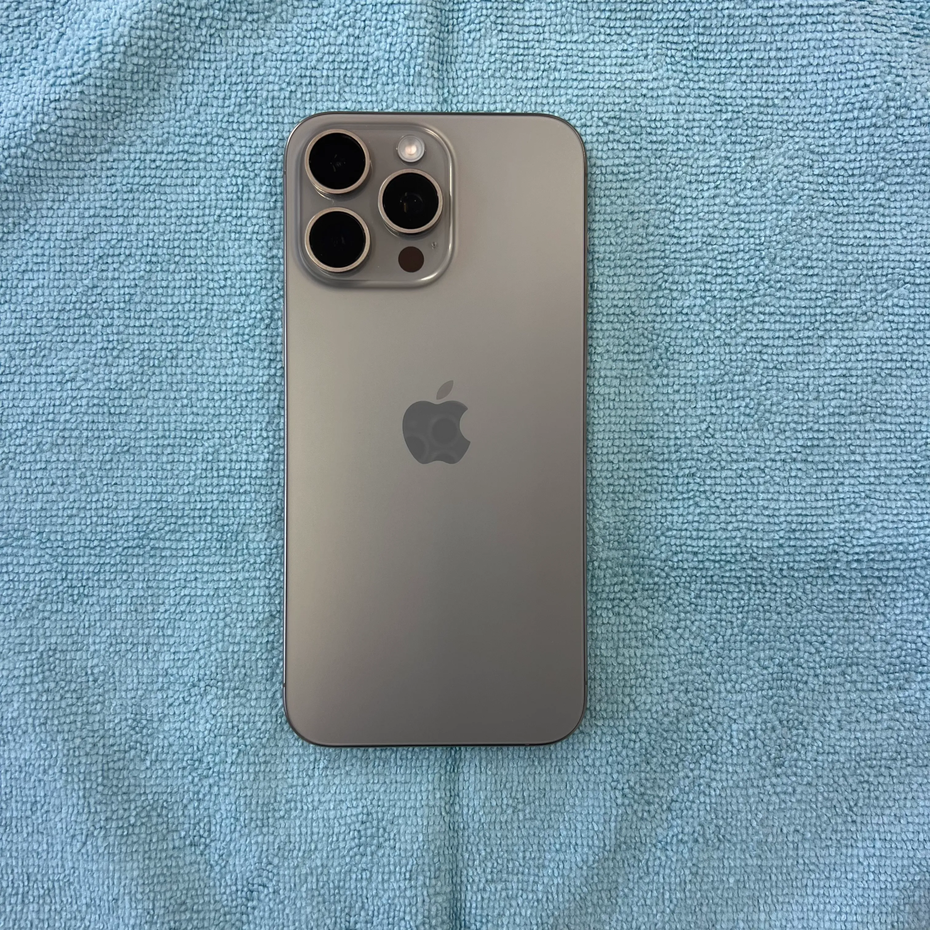 【iPhone 15ProMax】 買取 256GB ｜ナチュラルチタニウム 《宮古店》